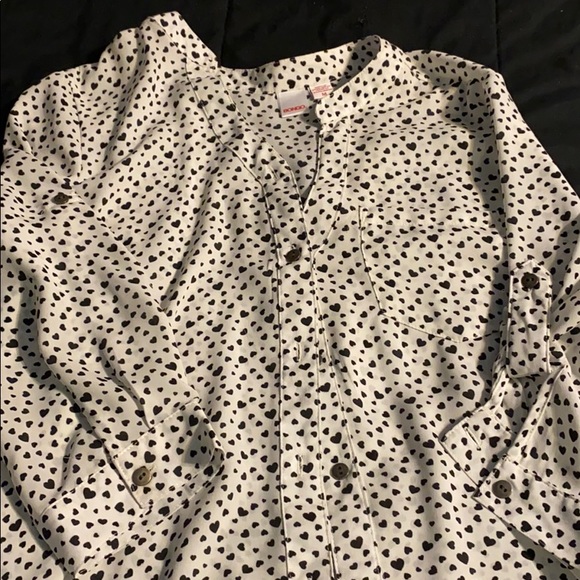 Bongo Heart Button Up Blouse - Picture 4 of 4